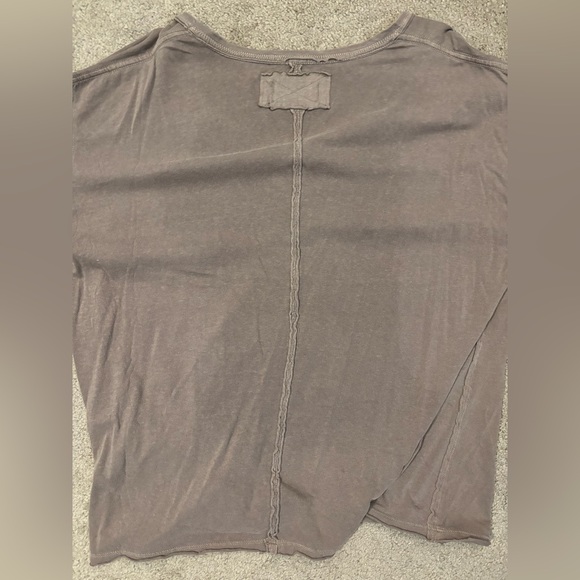 FREE PEOPLE LONG SLEEVE T- NEVER WORN - Picture 6 of 6